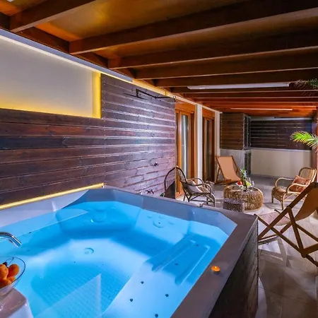 Апартаменты H Experience Seaside Luxury Boutique